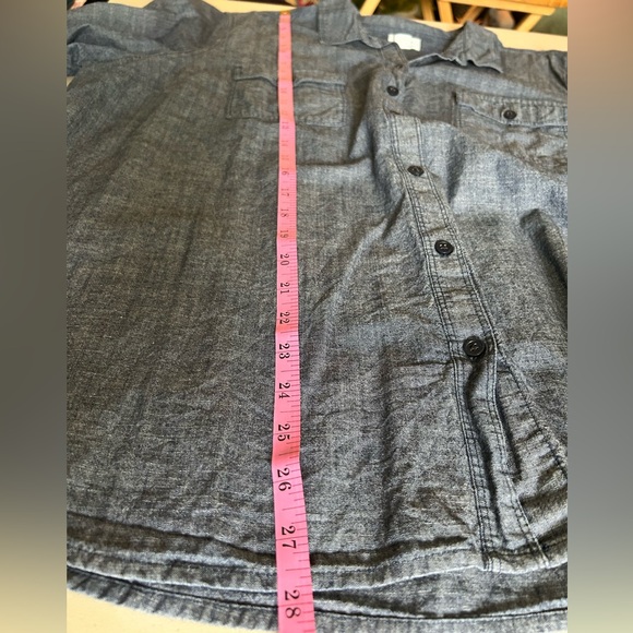 Old Navy Blue Chambray Shirt - Picture 6 of 6